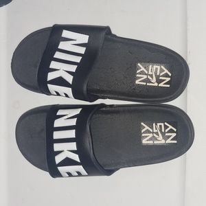 Nike Men's OffCourt NY vs. NY Slide Sandals